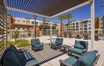 Suncrest Vista at Canyon Trails 55+ Apartments in Goodyear, AZ - Building Photo - Building Photo