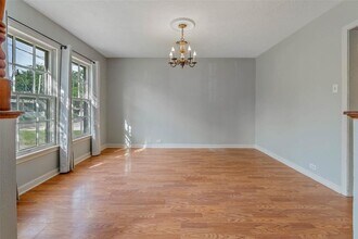 1113 Felder in Navasota, TX - Building Photo - Building Photo