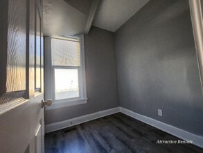 7321 S Kenwood Ave in Chicago, IL - Building Photo - Building Photo