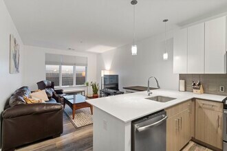 180 Telford St in Boston, MA - Building Photo - Building Photo