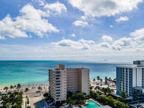 Spring Tide Apartments in Fort Lauderdale, FL - Building Photo - Building Photo