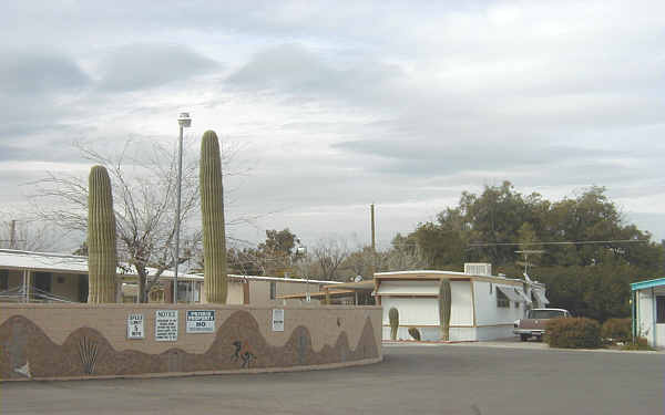 Lamplighter MHP in Tucson, AZ - Building Photo - Building Photo