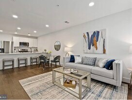 4725 3rd Pl NW, Unit 2 in Washington, DC - Building Photo