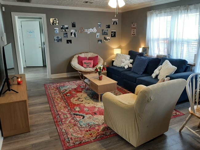 512 S Stanley St in Stillwater, OK - Building Photo - Building Photo