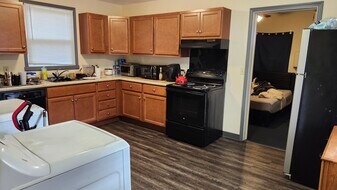 947 W Main St in Whitewater, WI - Building Photo