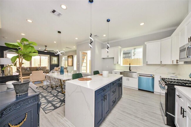property at 3033 Dennis St