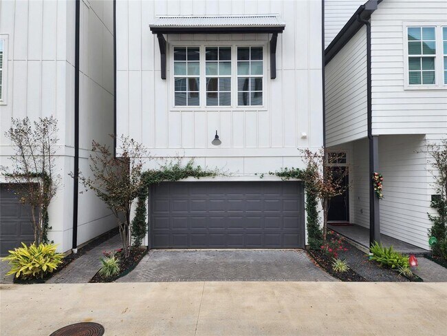 3316 Timbergrove Heights St. in Houston, TX - Building Photo - Building Photo