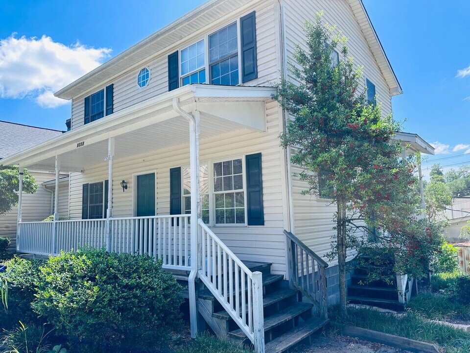 905 Progress St NW in Blacksburg, VA - Foto de edificio