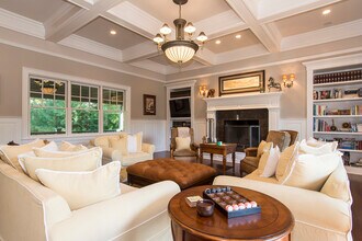5 Highview Dr in Wainscott, NY - Building Photo - Building Photo