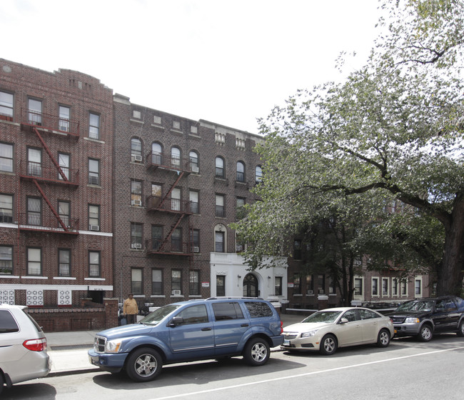 180 Linden Blvd in Brooklyn, NY - Building Photo - Building Photo