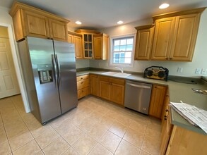 910 Brookside Ln in Rolla, MO - Building Photo - Building Photo