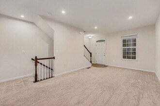 2042 Track Cir in Fredericksburg, VA - Building Photo - Building Photo