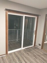 485 Meadow Green Ln in Round Lake Beach, IL - Building Photo - Building Photo