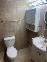 3000 Sunrise Lakes Dr W in Sunrise, FL - Building Photo - Building Photo