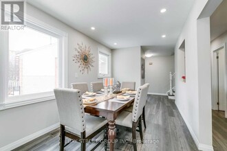 5045 Rundle Ct in Mississauga, ON - Building Photo - Building Photo