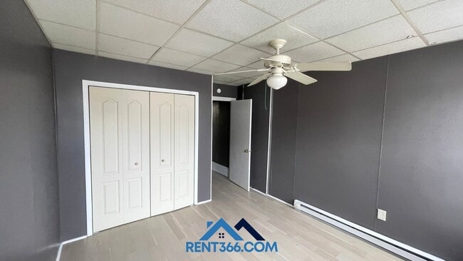 property at 403 E Norwegian St