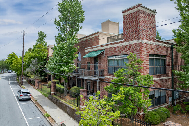 Milltown Lofts in Atlanta, GA - Building Photo - Building Photo