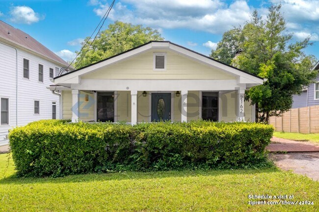 2162 Spink St NW in Atlanta, GA - Building Photo - Building Photo