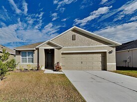 432 Honey Bell Rd in Winter Haven, FL - Building Photo