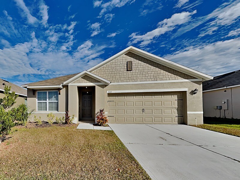 432 Honey Bell Rd in Winter Haven, FL - Building Photo