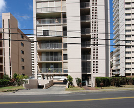 Wilder Terrace in Honolulu, HI - Building Photo - Building Photo