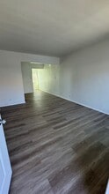 13222-13226 Maclay St in San Fernando, CA - Building Photo - Building Photo