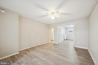 6619 Guyer Ave in Philadelphia, PA - Building Photo - Building Photo