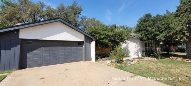 8504 Knoxville Ave in Lubbock, TX - Building Photo - Building Photo