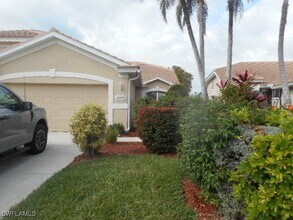 2286 Granby Dr in Lehigh Acres, FL - Building Photo - Building Photo