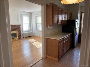 85 N Broadway in White Plains, NY - Building Photo - Building Photo