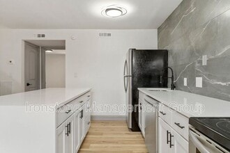 3711 S Indianapolis Ave in Tulsa, OK - Building Photo - Building Photo