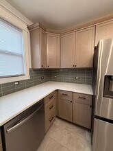 77 Lovering Ave, Unit #2 Upper Flat in Buffalo, NY - Foto de edificio - Building Photo