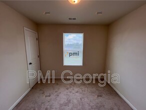 1725 Mary Ave in Griffin, GA - Building Photo - Building Photo