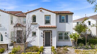 32 Gallo St in Ladera Ranch, CA - Building Photo