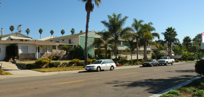 Elan Sea Lofts in Oceanside, CA - Building Photo - Building Photo