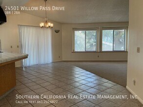 24501 Willow Pass Dr in Tehachapi, CA - Building Photo - Building Photo