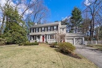 124 Rangeley Rd in Brookline, MA - Building Photo - Building Photo
