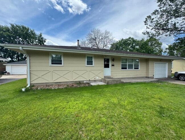 property at 3119 67th Ave N