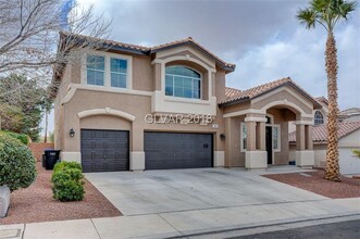 2743 Carolina Blue Ave in Henderson, NV - Foto de edificio - Building Photo