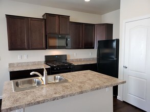 1415 Kansas Ave in Longmont, CO - Building Photo - Building Photo