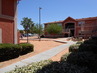 Vermillion View in Page, AZ - Foto de edificio - Building Photo