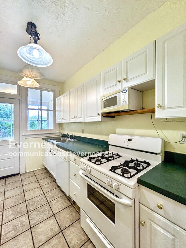 2709 Floyd Ave in Richmond, VA - Building Photo - Building Photo