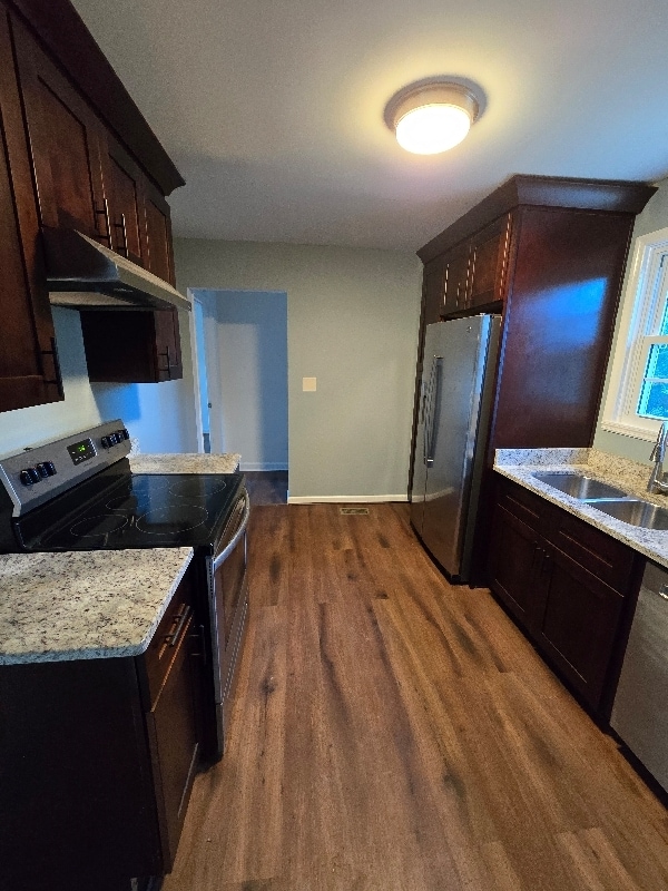 117 5th Ave in Clinton, SC - Building Photo - Building Photo