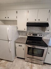 3707 Old Philadelphia Pike in Gordonville, PA - Building Photo - Building Photo