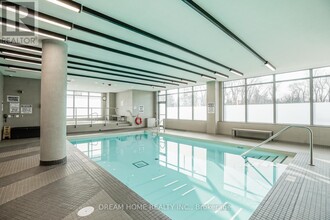 50-1250 Forest Manor Rd in Toronto, ON - Building Photo - Building Photo