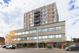 Kingsway Lofts & Apartments in Edmonton, AB - Building Photo - Building Photo