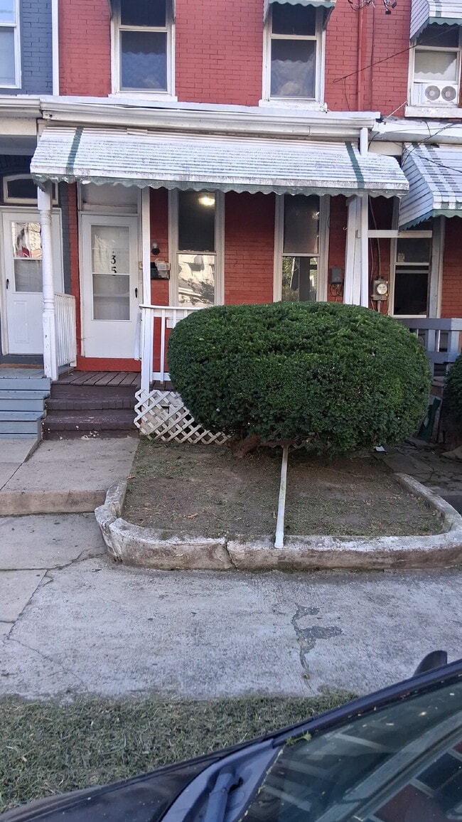 property at 35 Marion St