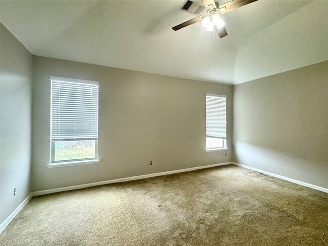 property at 18610 Lantern Walk Ln