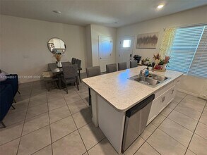 1563 Dawnview Wy in Kissimmee, FL - Building Photo - Building Photo