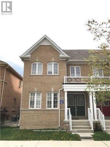 3116 Robert Brown Blvd in Oakville, ON - Building Photo